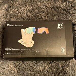 Anon M6S Cylindrical Goggles with Lens